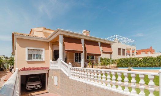 Wiederverkauf - Luxusvillen -
Torrevieja - La Mata - Torrevieja