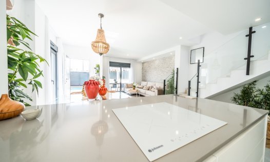 Resale - Villas -
Orihuela - Vistabella - Orihuela