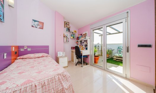 Resale - Building -
Pilar de la Horadada