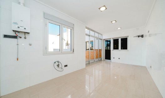 Resale - Building -
Pilar de la Horadada