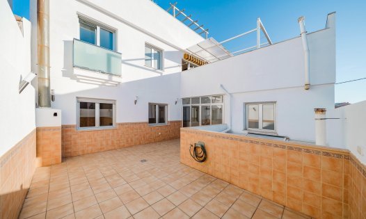 Resale - Building -
Pilar de la Horadada