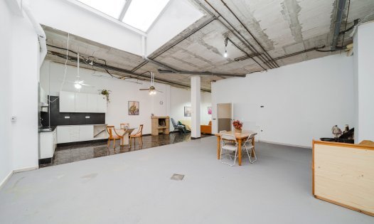 Resale - Building -
Pilar de la Horadada