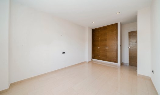 Resale - Building -
Pilar de la Horadada