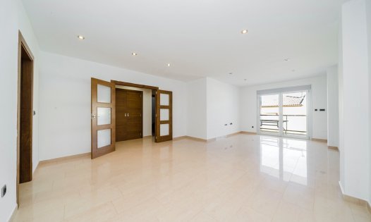 Resale - Building -
Pilar de la Horadada