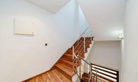 Resale - Building -
Pilar de la Horadada