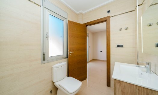 Resale - Building -
Pilar de la Horadada
