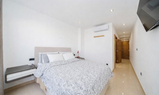 Resale - Building -
Pilar de la Horadada