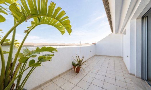 Resale - Building -
Pilar de la Horadada