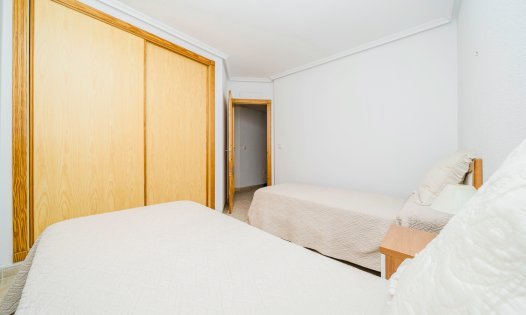 Långtidsuthyrning - Takvåningar -
Orihuela Costa - La Zenia