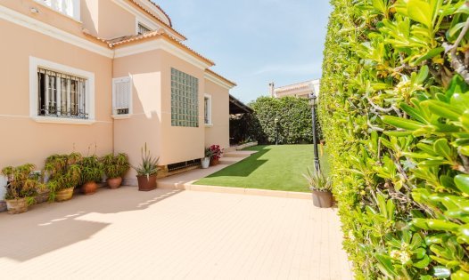 Återförsäljning - Lyxvillor -
Torrevieja - La Mata - Torrevieja