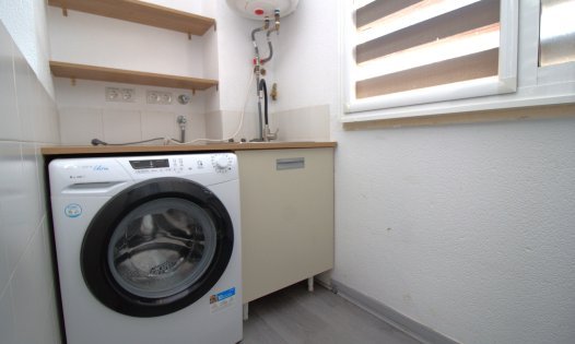 Segunda mano - Apartamentos -
Murcia - GEA Y TRUYOLS