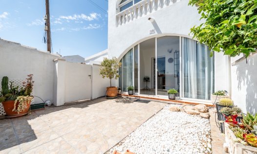 Resale - Terraced Houses -
Villamartin