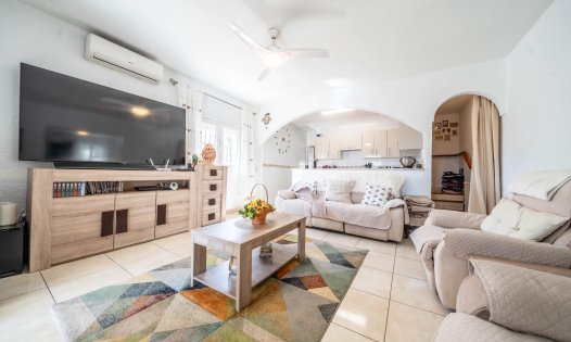Resale - Terraced Houses -
Villamartin
