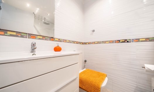 Resale - Bungalows -
Villamartin