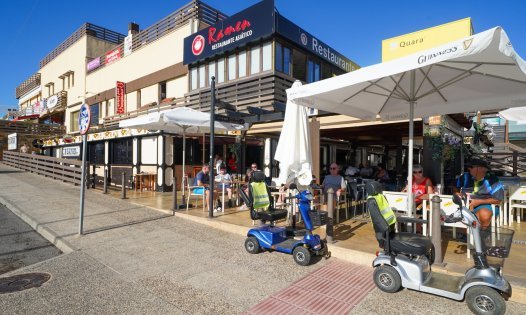 Resale - Bungalows -
Villamartin
