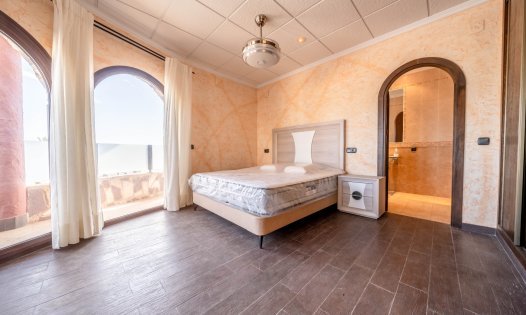 Segunda mano - Villas de lujo -
Orihuela Costa - La Zenia