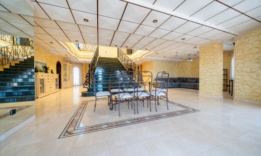Resale - Luxury Villas -
Orihuela Costa - La Zenia