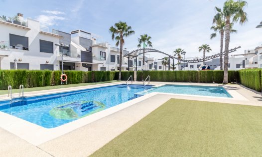 Återförsäljning - Bungalows -
Pilar de la Horadada