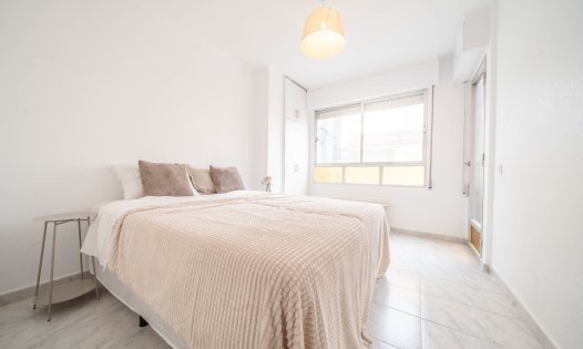 Resale - Apartments -
Torrevieja - Centro - Torrevieja