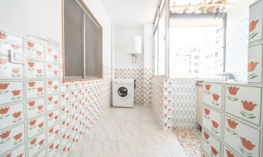 Resale - Apartments -
Torrevieja - Centro - Torrevieja