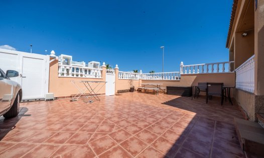 Wiederverkauf - Villen -
Orihuela Costa - Punta Prima