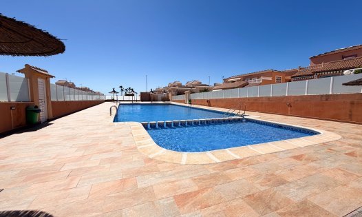 Herverkoop - Villa's -
Orihuela Costa - Punta Prima