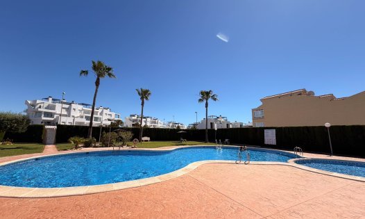 Herverkoop - Villa's -
Orihuela Costa - Punta Prima