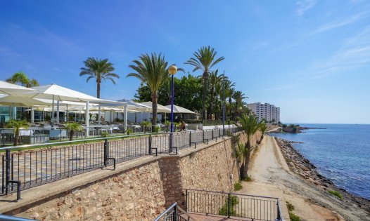Herverkoop - Villa's -
Orihuela Costa - Punta Prima