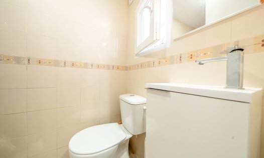 Resale - Villas -
Orihuela Costa - Punta Prima