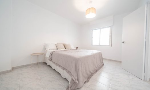 Resale - Apartments -
Torrevieja - Centro - Torrevieja