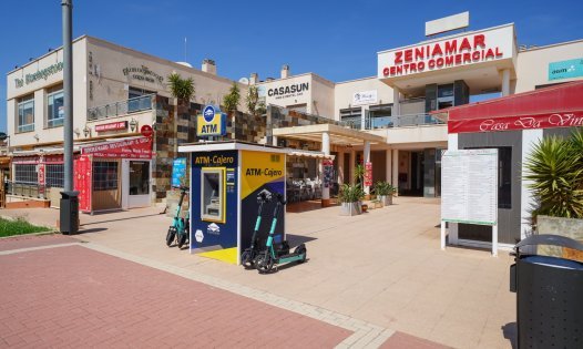 Resale - Apartments -
Orihuela Costa - Playa Flamenca