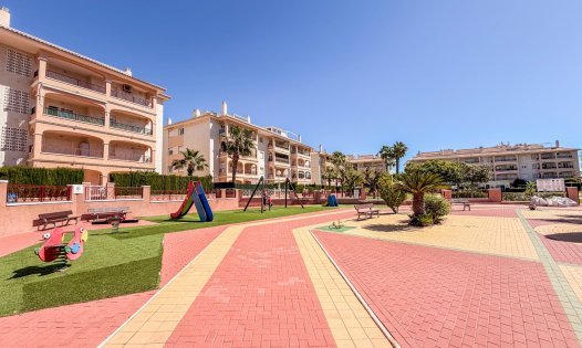 Resale - Apartments -
Orihuela Costa - Playa Flamenca