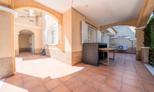 Resale - Terraced Houses -
Pilar de la Horadada - Riomar