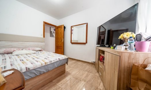 Resale - Building -
Pilar de la Horadada