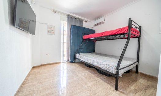 Resale - Building -
Pilar de la Horadada