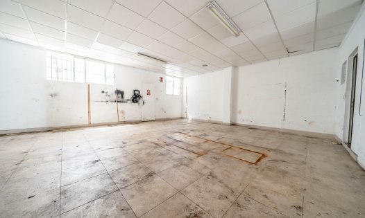 Resale - Building -
Pilar de la Horadada