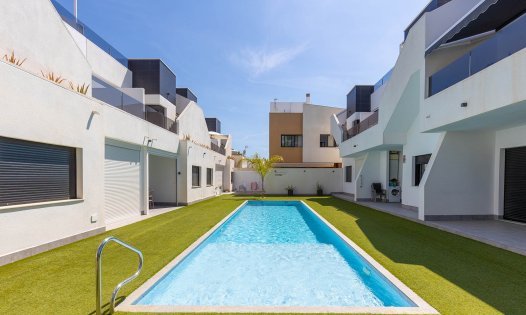 Videresalg - Bungalower -
San Pedro del Pinatar - Lo Pag&aacute;n