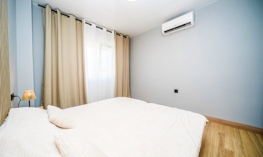 Återförsäljning - Bungalows -
Orihuela Costa - Villamartín