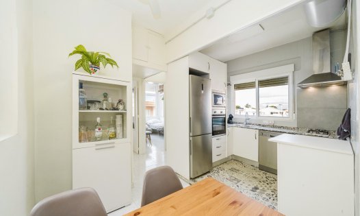 Resale - Apartments -
Los Urrutias