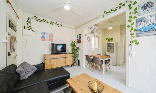 Resale - Apartments -
Los Urrutias