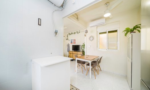 Resale - Apartments -
Los Urrutias