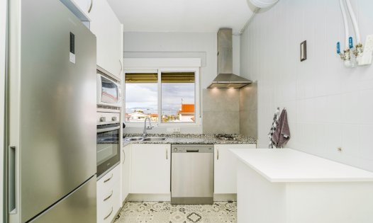 Resale - Apartments -
Los Urrutias