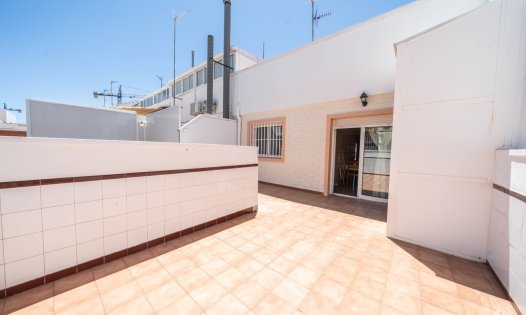 Revente - Maisons mitoyennes -
Pilar de la Horadada