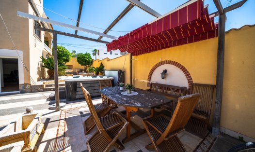 Resale - Villas -
Orihuela Costa - Villamart&iacute;n