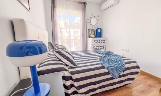 Wiederverkauf - Reihenhäuser -
Orihuela Costa - Playa Flamenca
