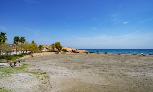 Wiederverkauf - Reihenhäuser -
Orihuela Costa - Playa Flamenca