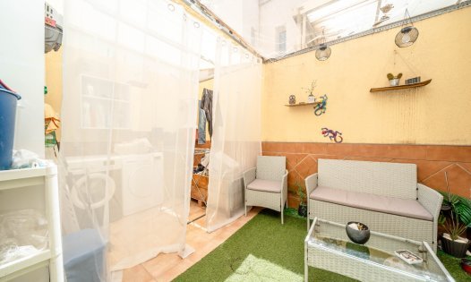 Återförsäljning - Radhus -
Roldán