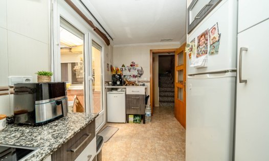Återförsäljning - Radhus -
Roldán