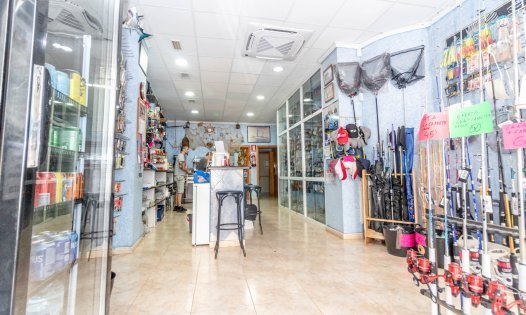 Wiederverkauf - Geschäftsräume -
Torrevieja - Centro - Torrevieja