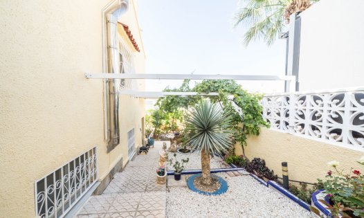 Revente - Villas -
Villamartin
